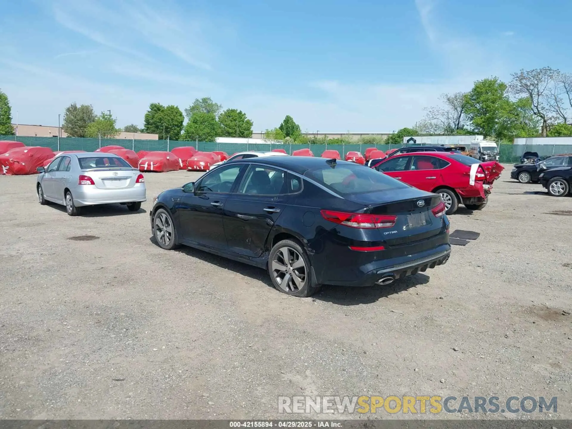 3 Photograph of a damaged car 5XXGT4L32KG284509 KIA OPTIMA 2019
