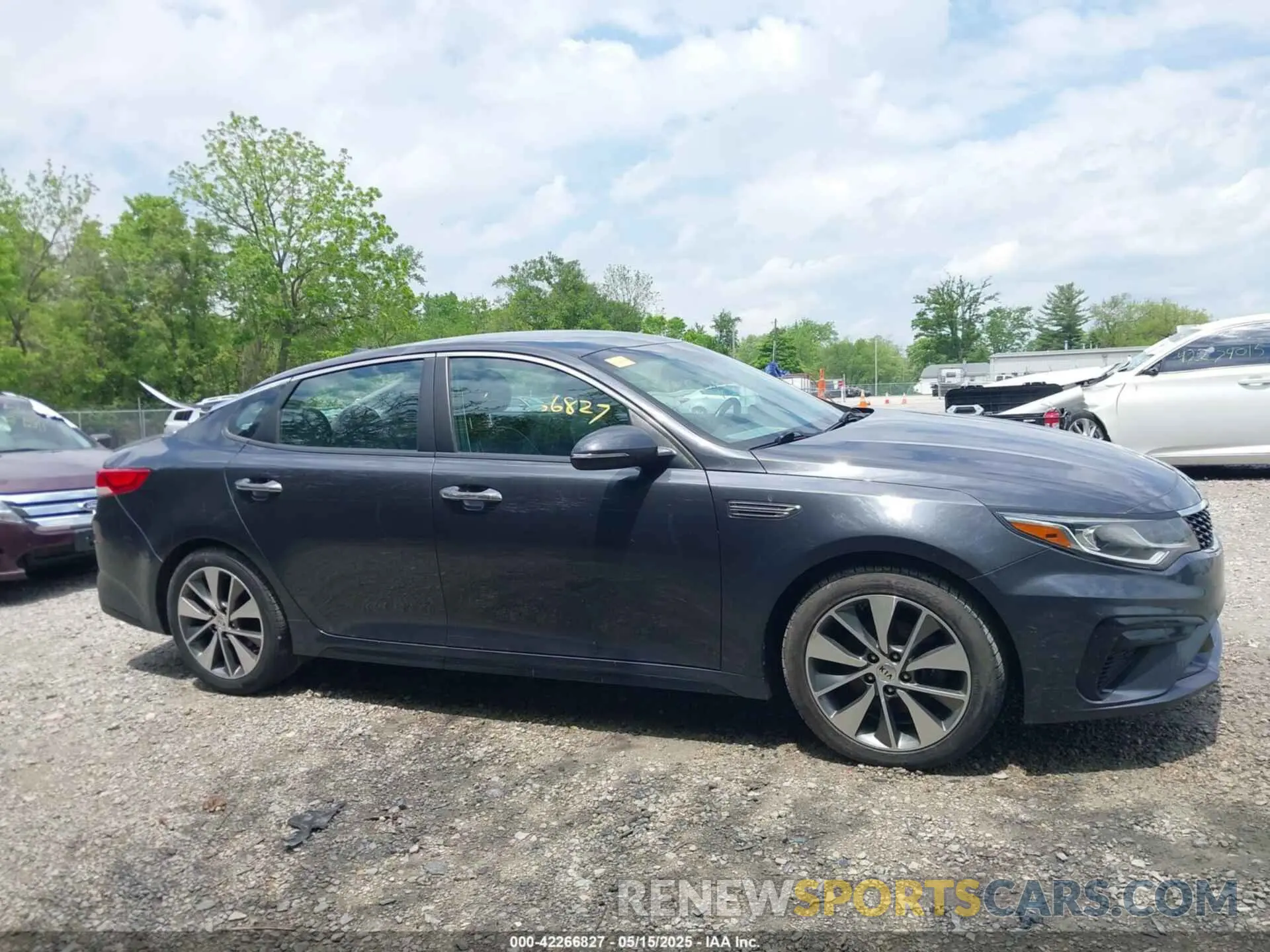 13 Photograph of a damaged car 5XXGT4L32KG298796 KIA OPTIMA 2019