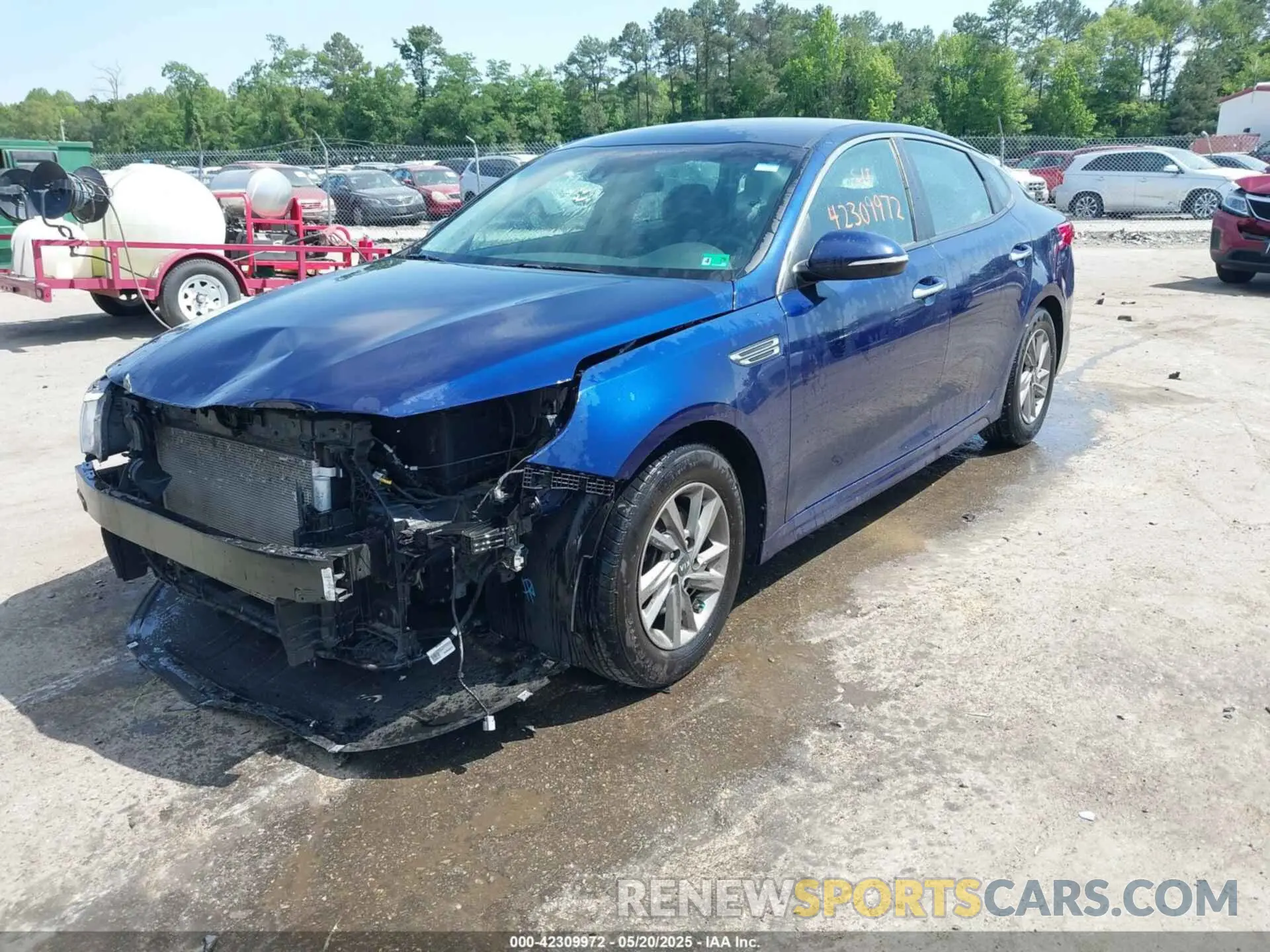 2 Photograph of a damaged car 5XXGT4L32KG345423 KIA OPTIMA 2019
