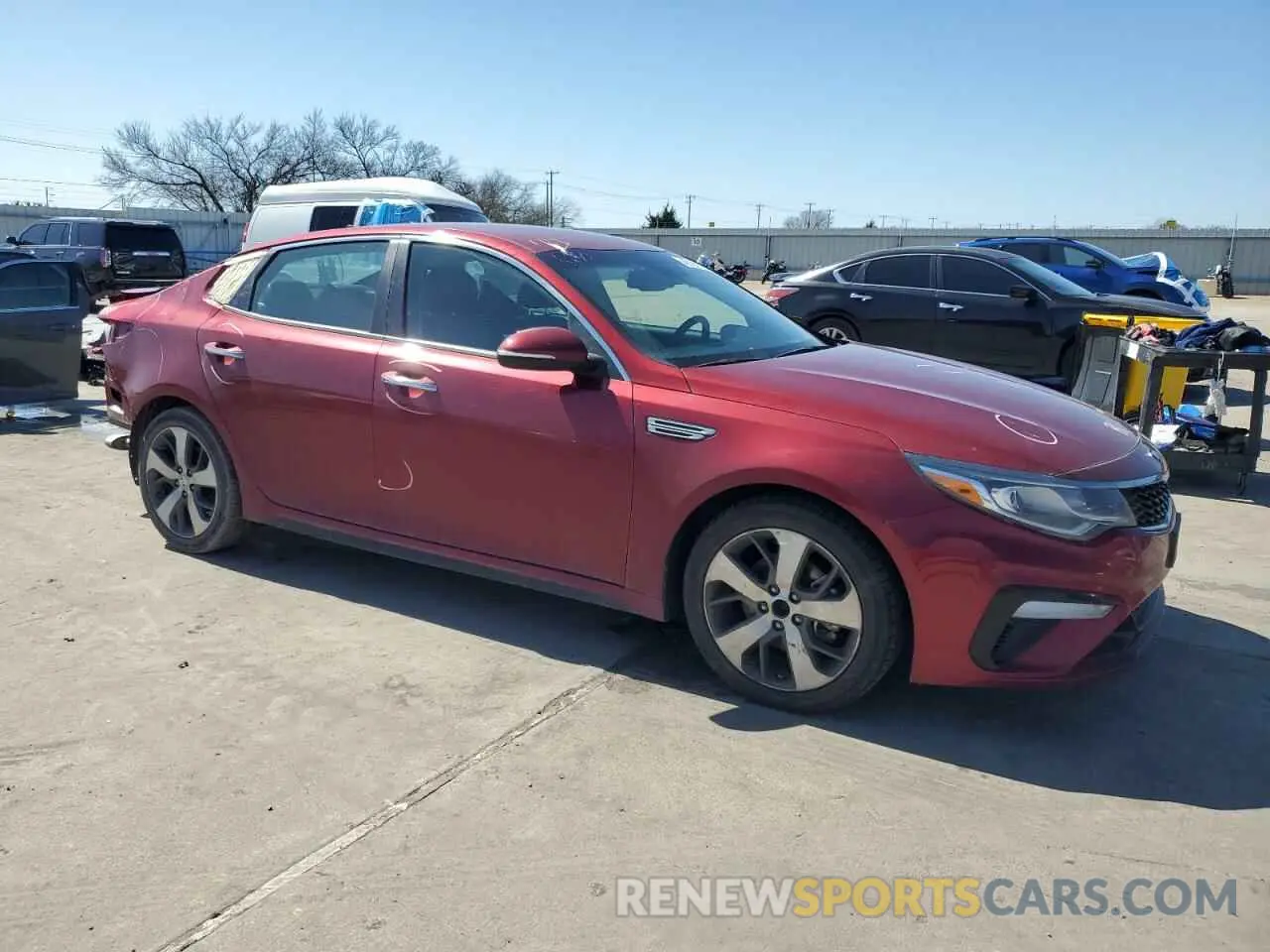 4 Фотография поврежденного автомобиля 5XXGT4L32KG360178 KIA OPTIMA 2019