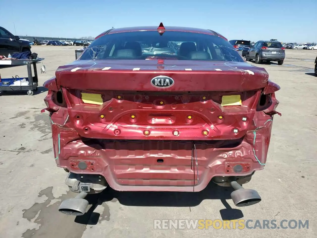 6 Фотография поврежденного автомобиля 5XXGT4L32KG360178 KIA OPTIMA 2019