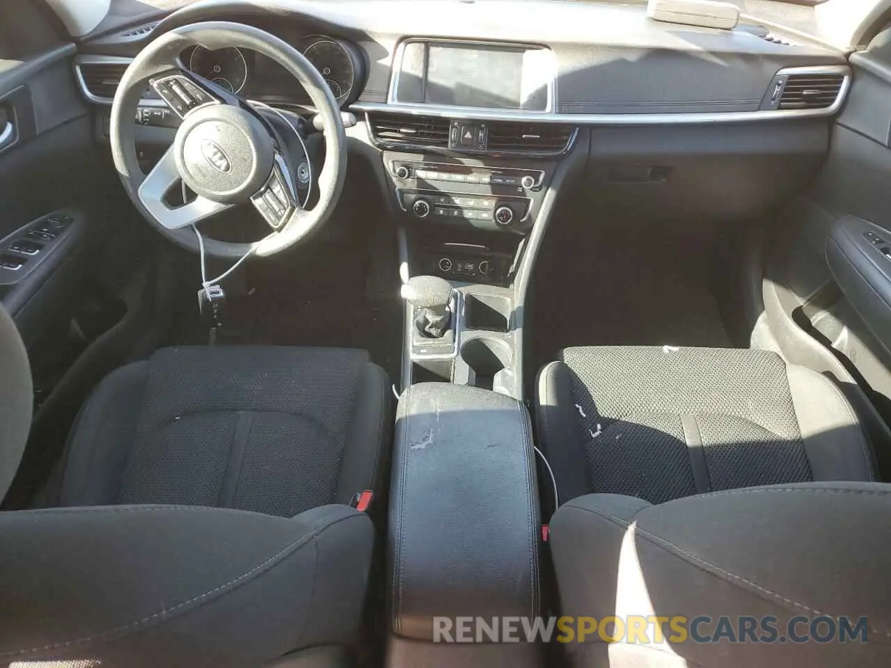 8 Фотография поврежденного автомобиля 5XXGT4L33KG275866 KIA OPTIMA 2019