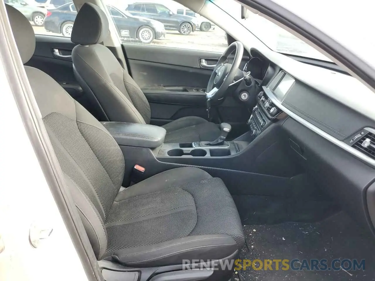 7 Photograph of a damaged car 5XXGT4L33KG278394 KIA OPTIMA 2019