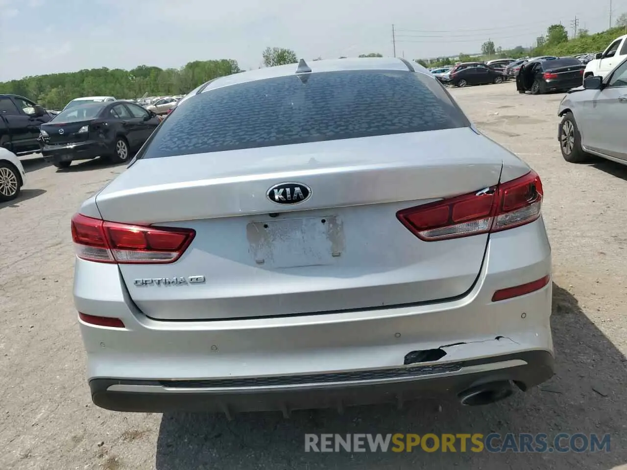 6 Photograph of a damaged car 5XXGT4L33KG279190 KIA OPTIMA 2019