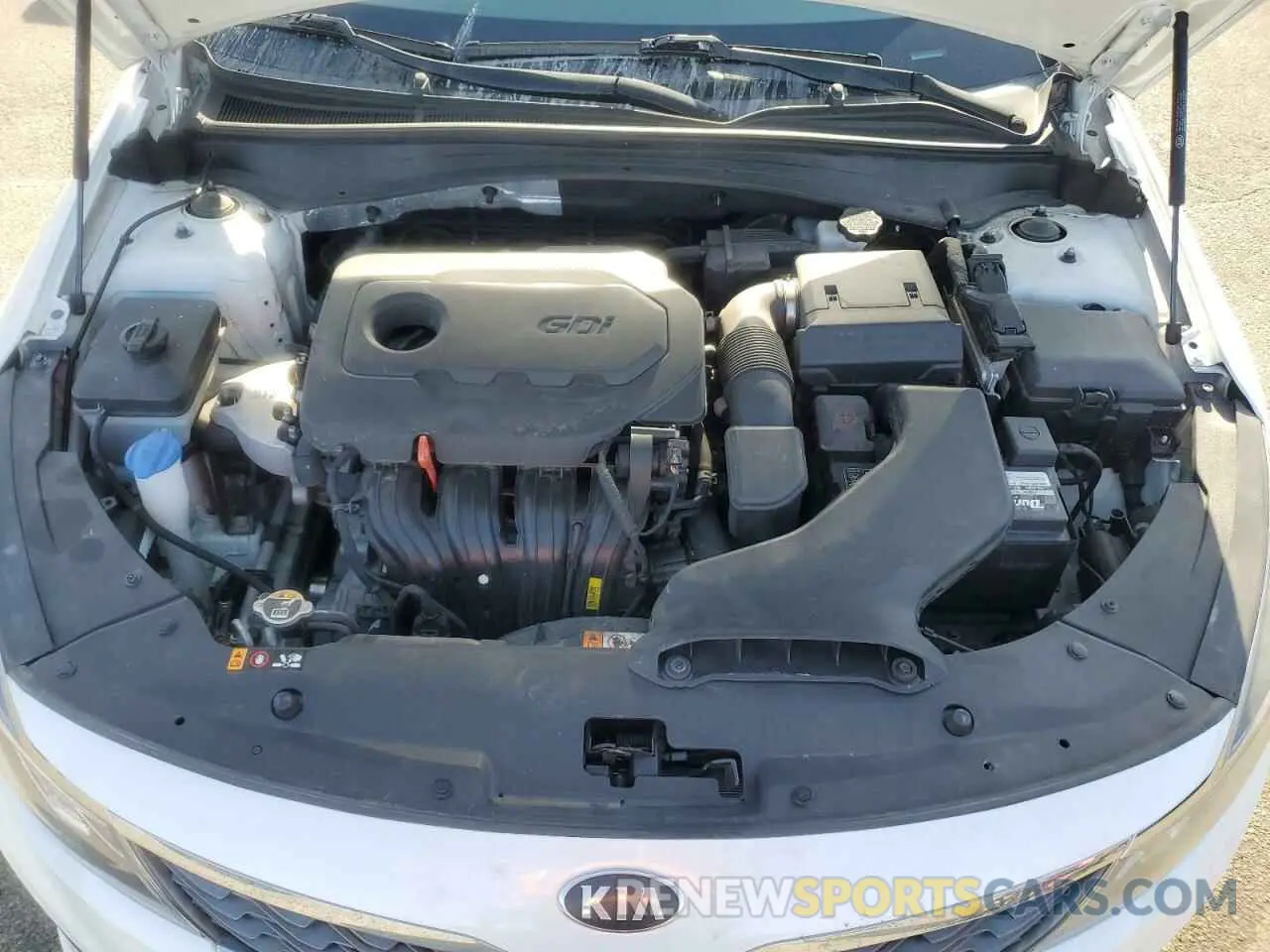 11 Photograph of a damaged car 5XXGT4L33KG329442 KIA OPTIMA 2019