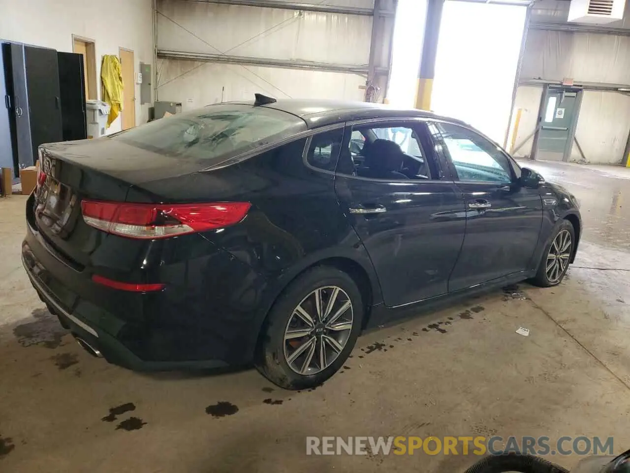 3 Photograph of a damaged car 5XXGT4L33KG329618 KIA OPTIMA 2019