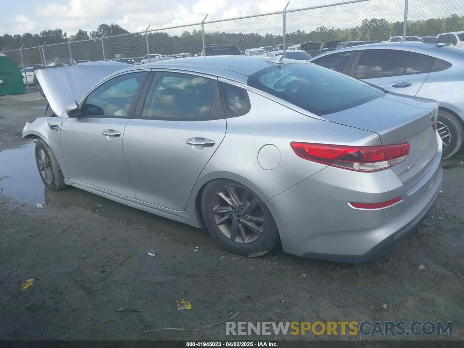 3 Фотография поврежденного автомобиля 5XXGT4L33KG348167 KIA OPTIMA 2019