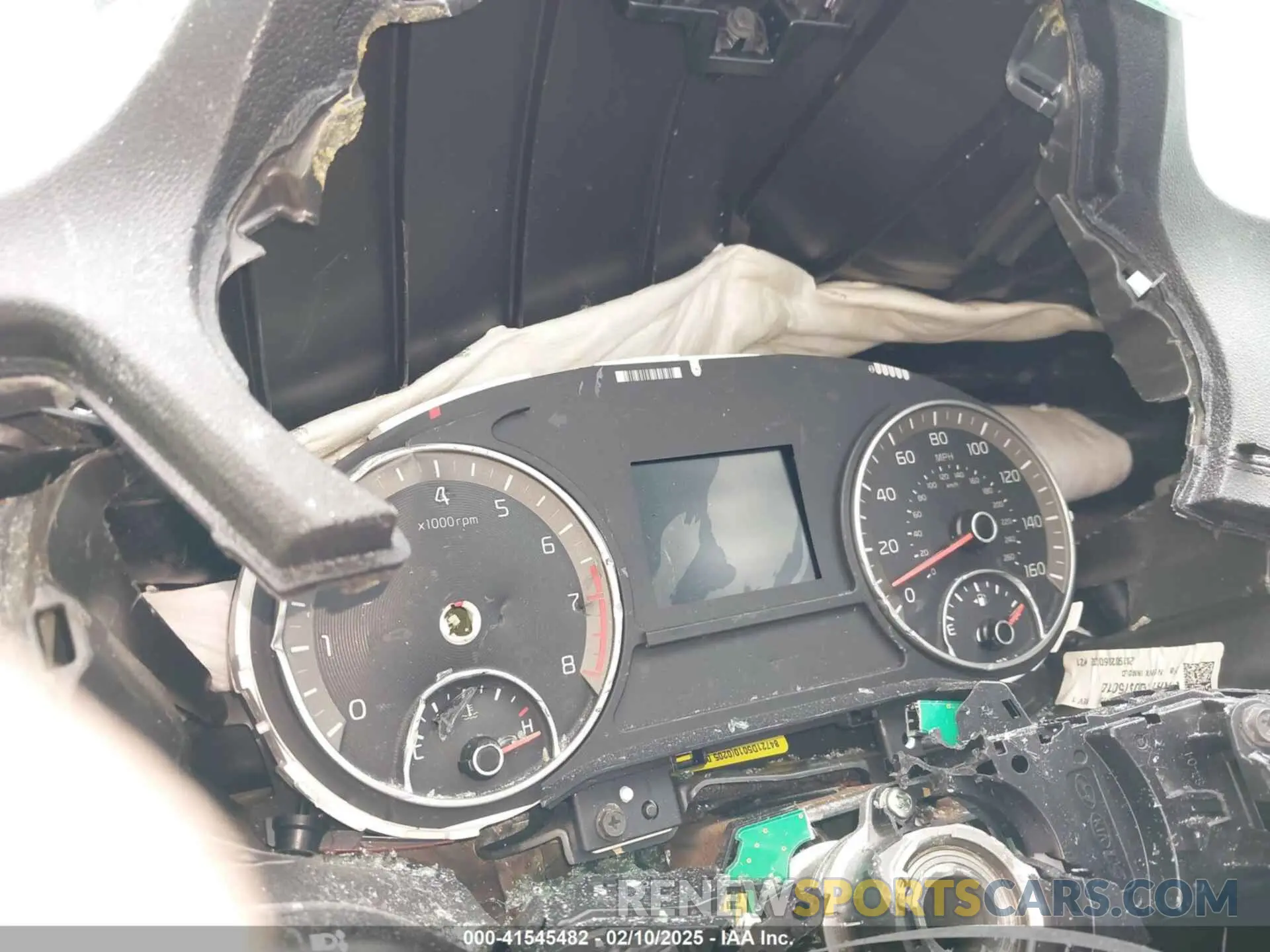 15 Photograph of a damaged car 5XXGT4L33KG348900 KIA OPTIMA 2019
