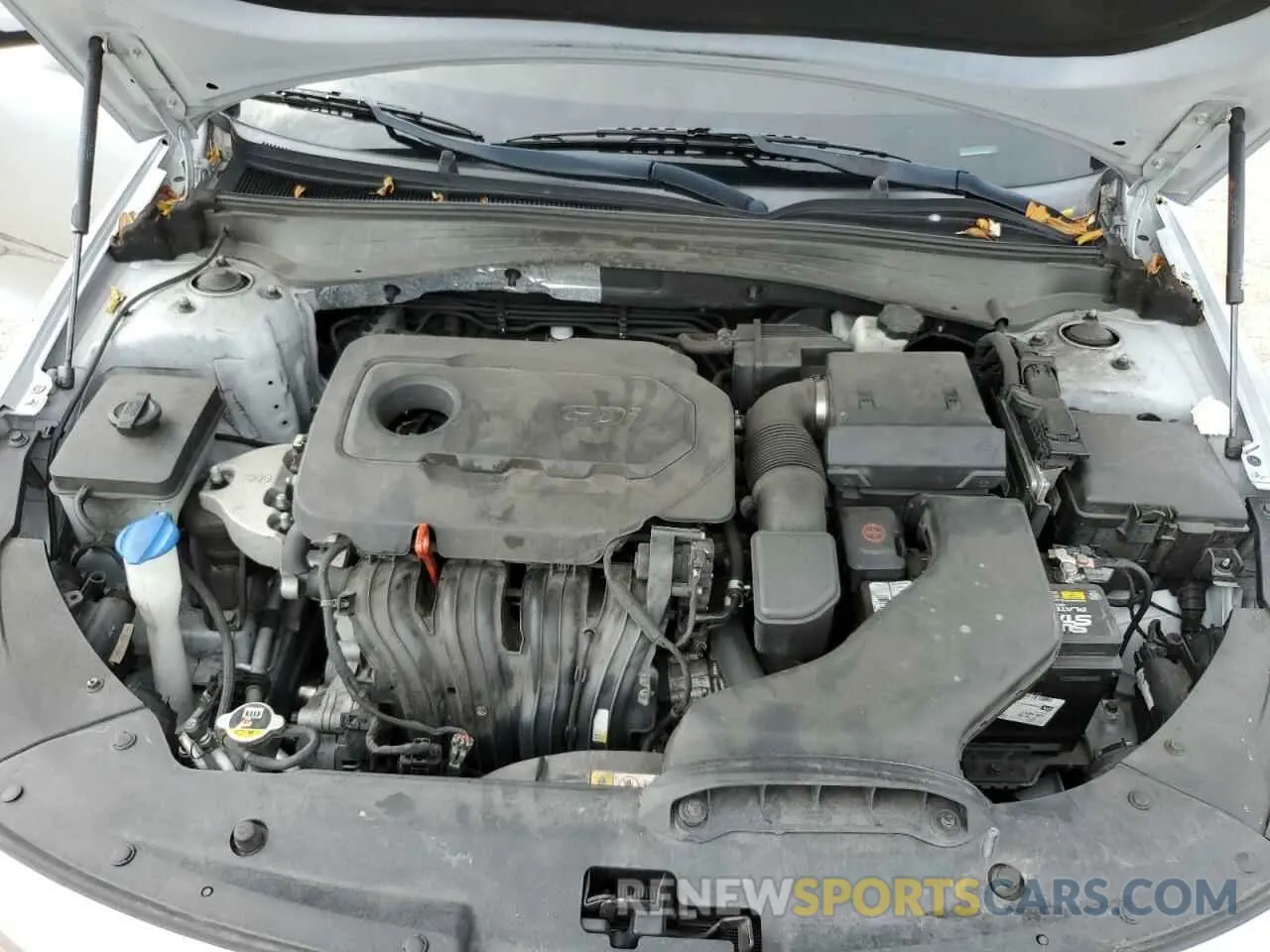 11 Photograph of a damaged car 5XXGT4L33KG352669 KIA OPTIMA 2019
