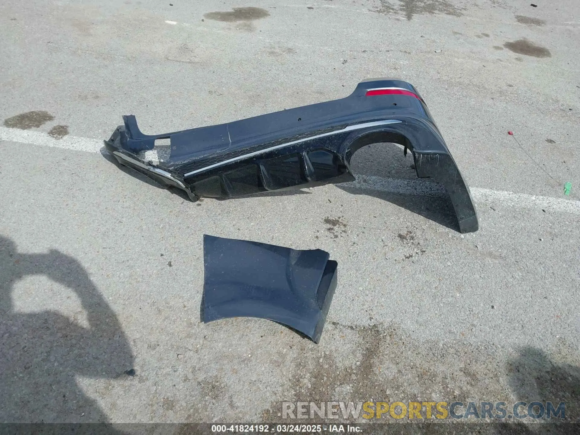 12 Photograph of a damaged car 5XXGT4L33KG378382 KIA OPTIMA 2019