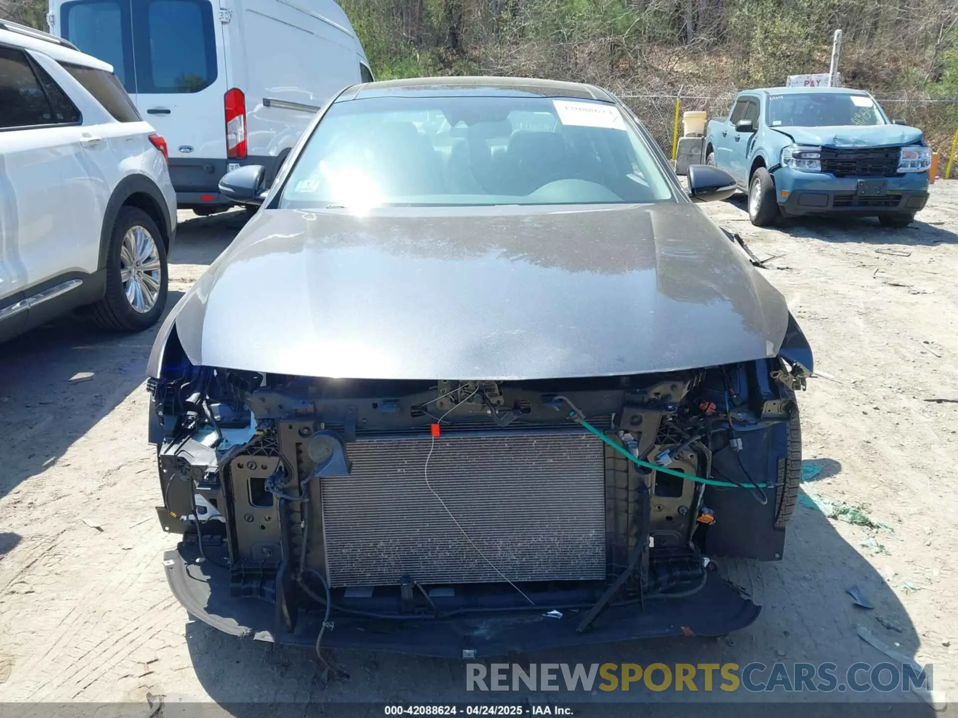 13 Photograph of a damaged car 5XXGT4L34KG302976 KIA OPTIMA 2019
