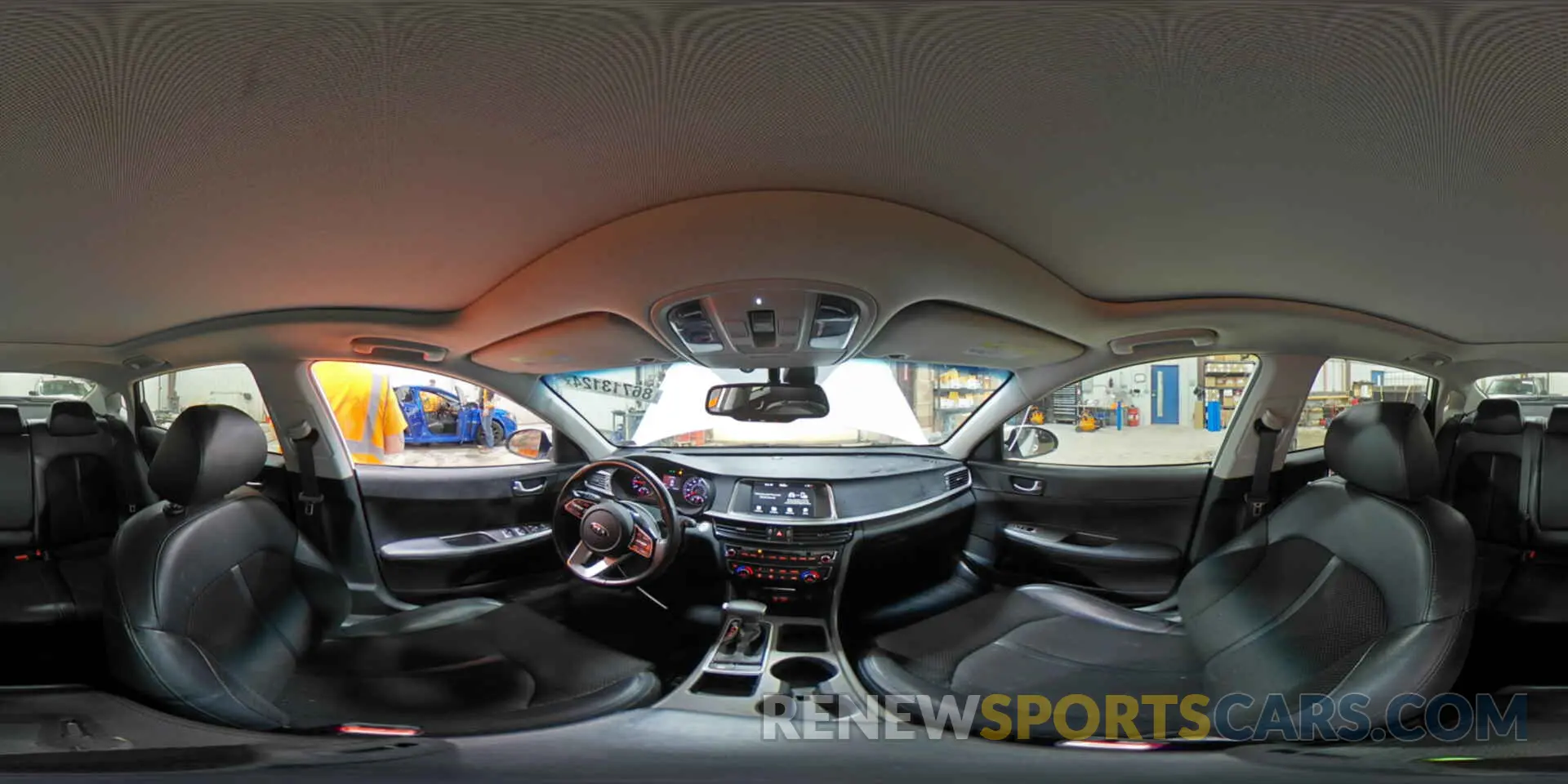 15 Фотография поврежденного автомобиля 5XXGT4L34KG307028 KIA OPTIMA 2019