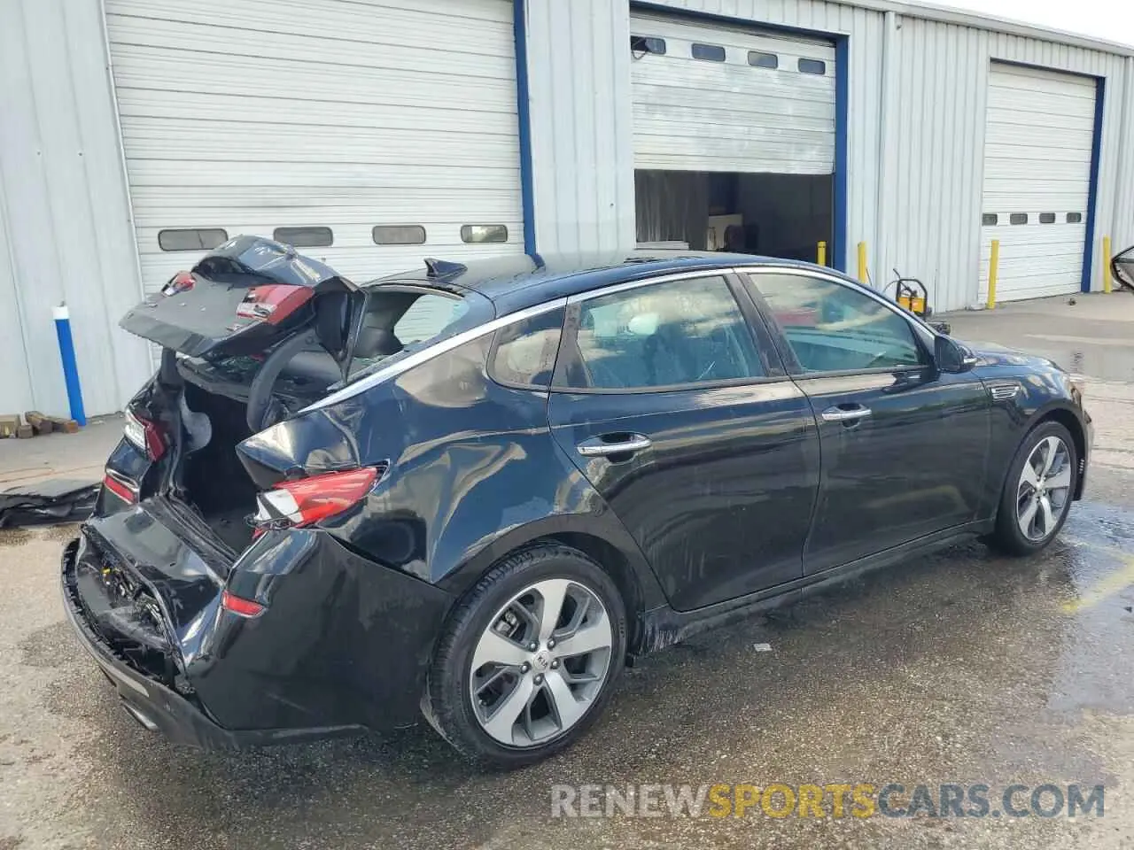 3 Photograph of a damaged car 5XXGT4L34KG331412 KIA OPTIMA 2019