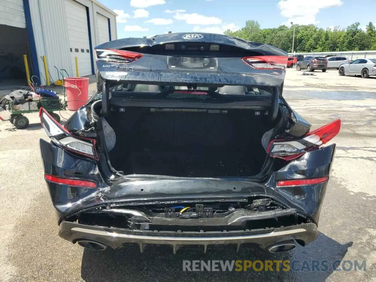 6 Photograph of a damaged car 5XXGT4L34KG331412 KIA OPTIMA 2019