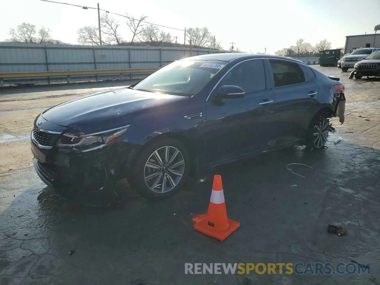 1 Фотография поврежденного автомобиля 5XXGT4L34KG358920 KIA OPTIMA 2019