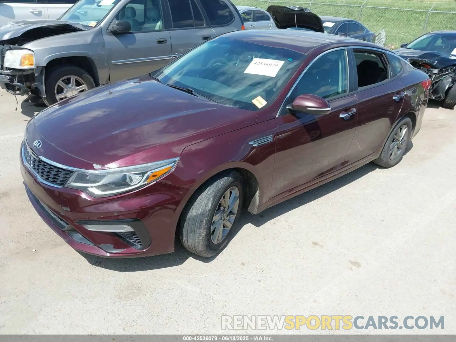 2 Photograph of a damaged car 5XXGT4L35KG287548 KIA OPTIMA 2019