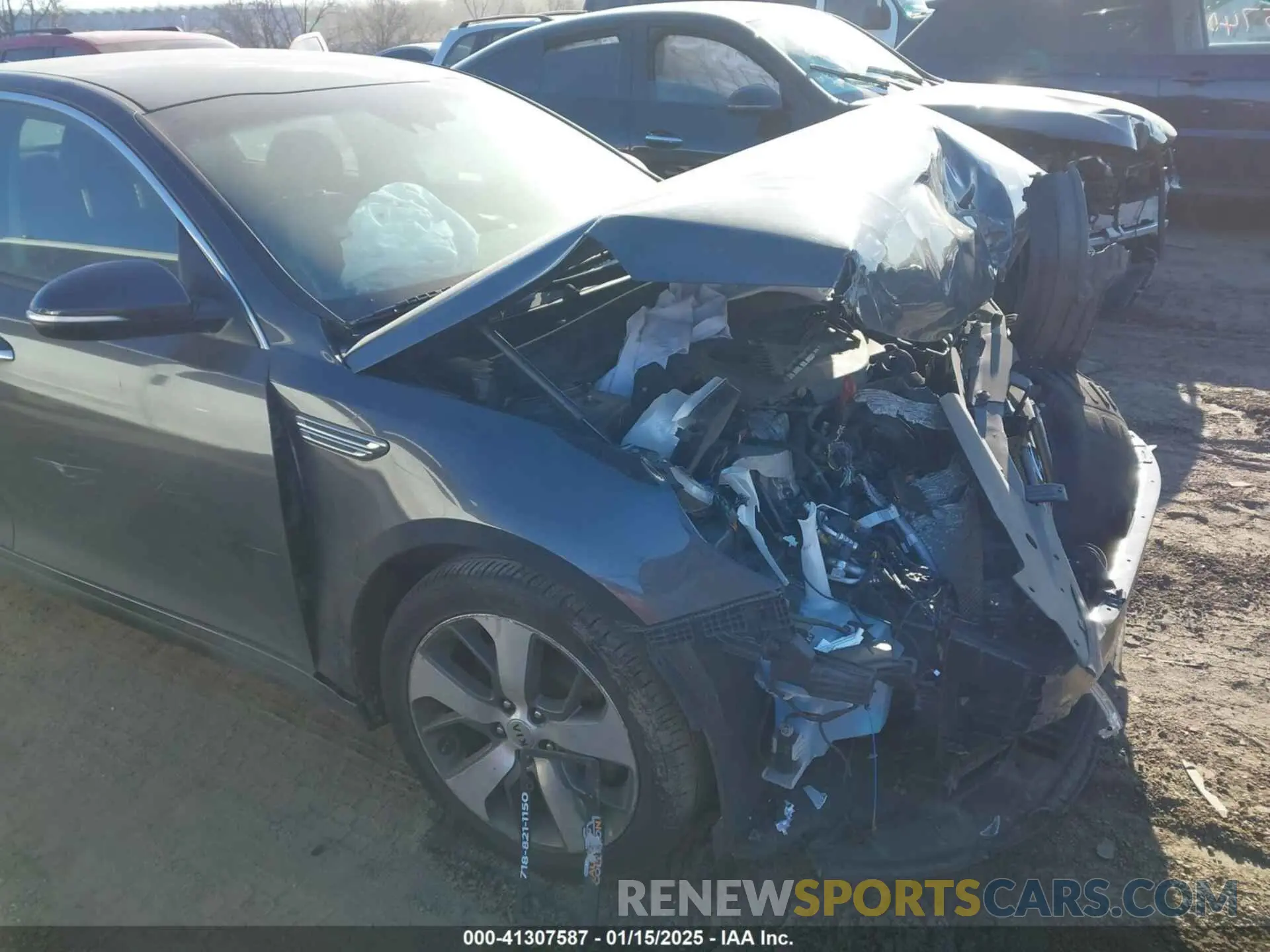 18 Photograph of a damaged car 5XXGT4L35KG315770 KIA OPTIMA 2019