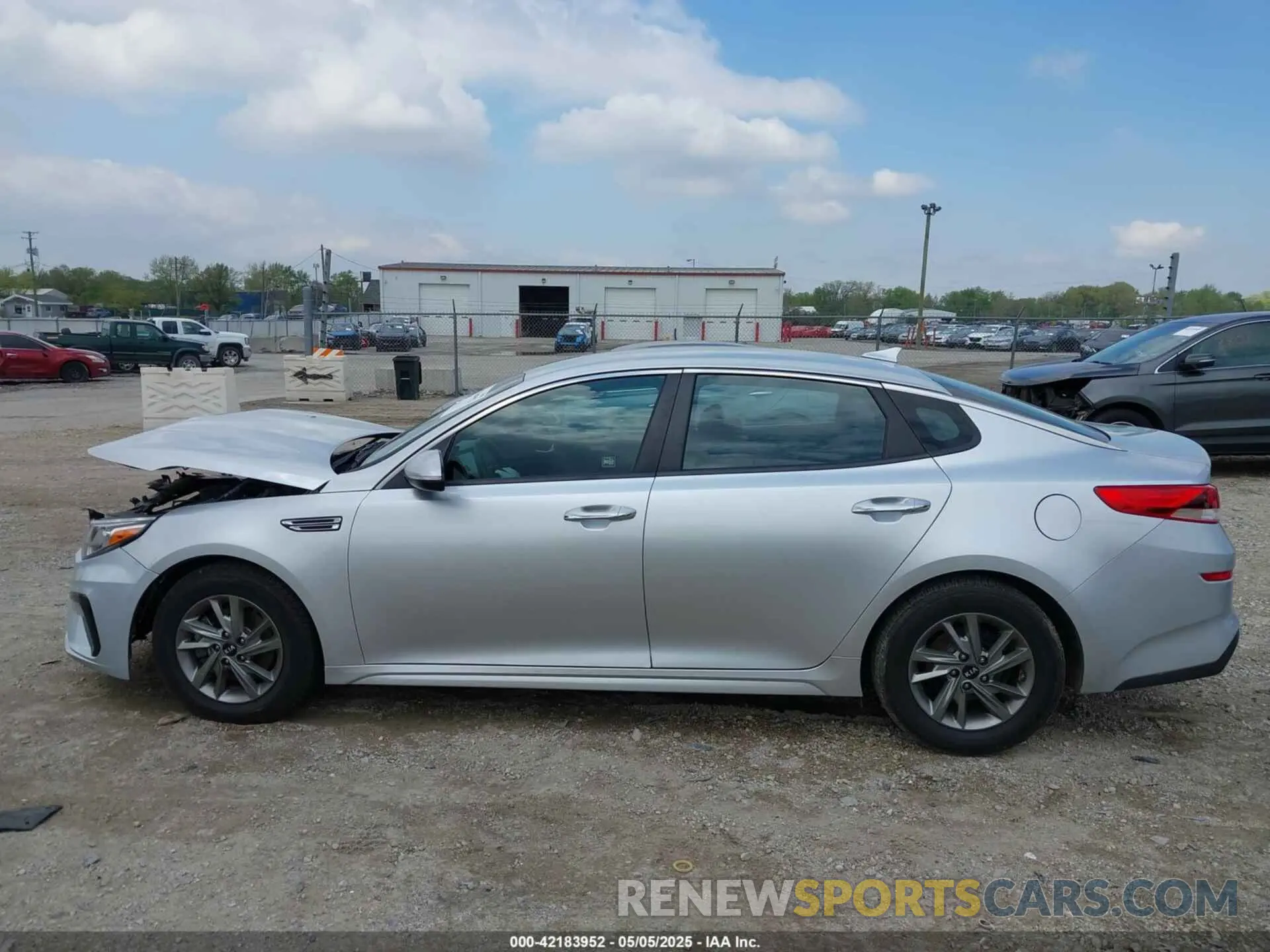 14 Photograph of a damaged car 5XXGT4L35KG328583 KIA OPTIMA 2019