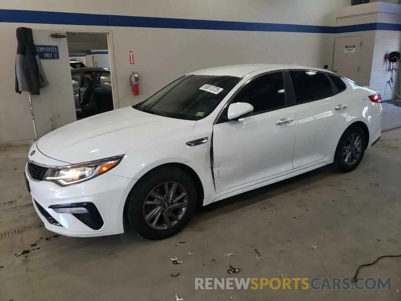 1 Photograph of a damaged car 5XXGT4L35KG341642 KIA OPTIMA 2019