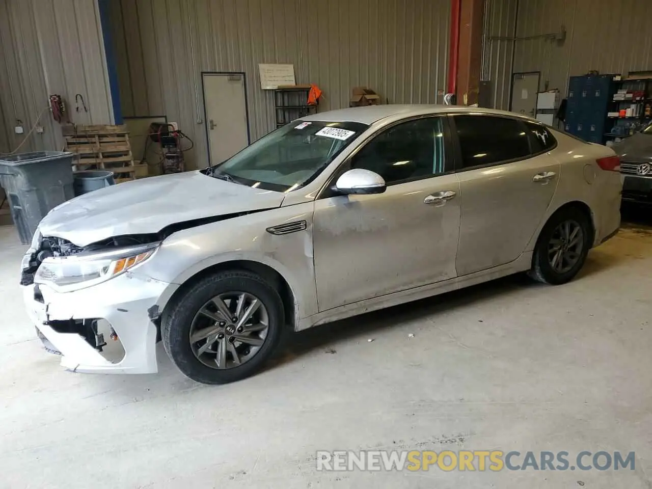 1 Photograph of a damaged car 5XXGT4L35KG348381 KIA OPTIMA 2019