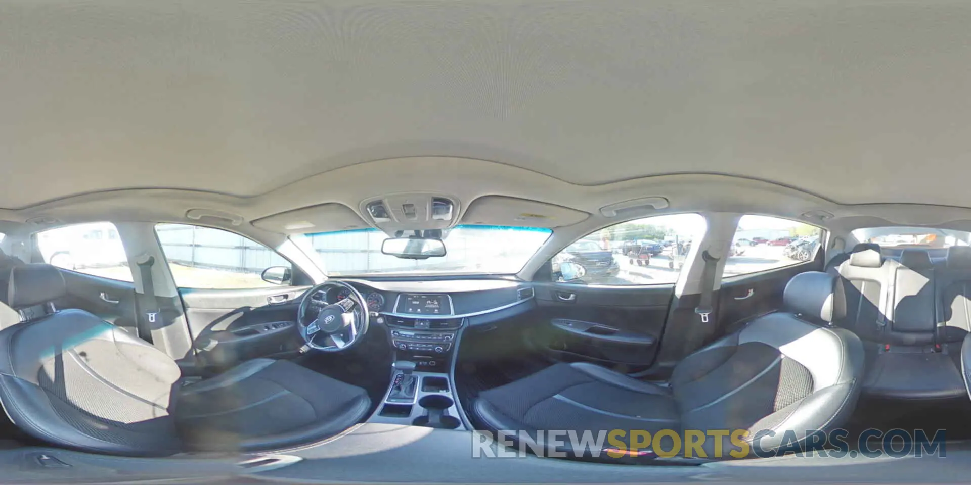13 Photograph of a damaged car 5XXGT4L35KG352902 KIA OPTIMA 2019