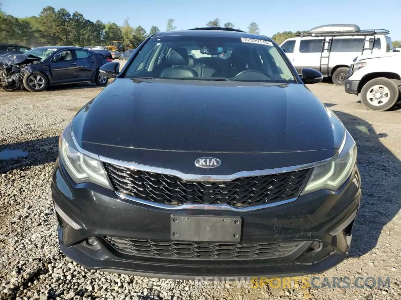 5 Photograph of a damaged car 5XXGT4L35KG352902 KIA OPTIMA 2019