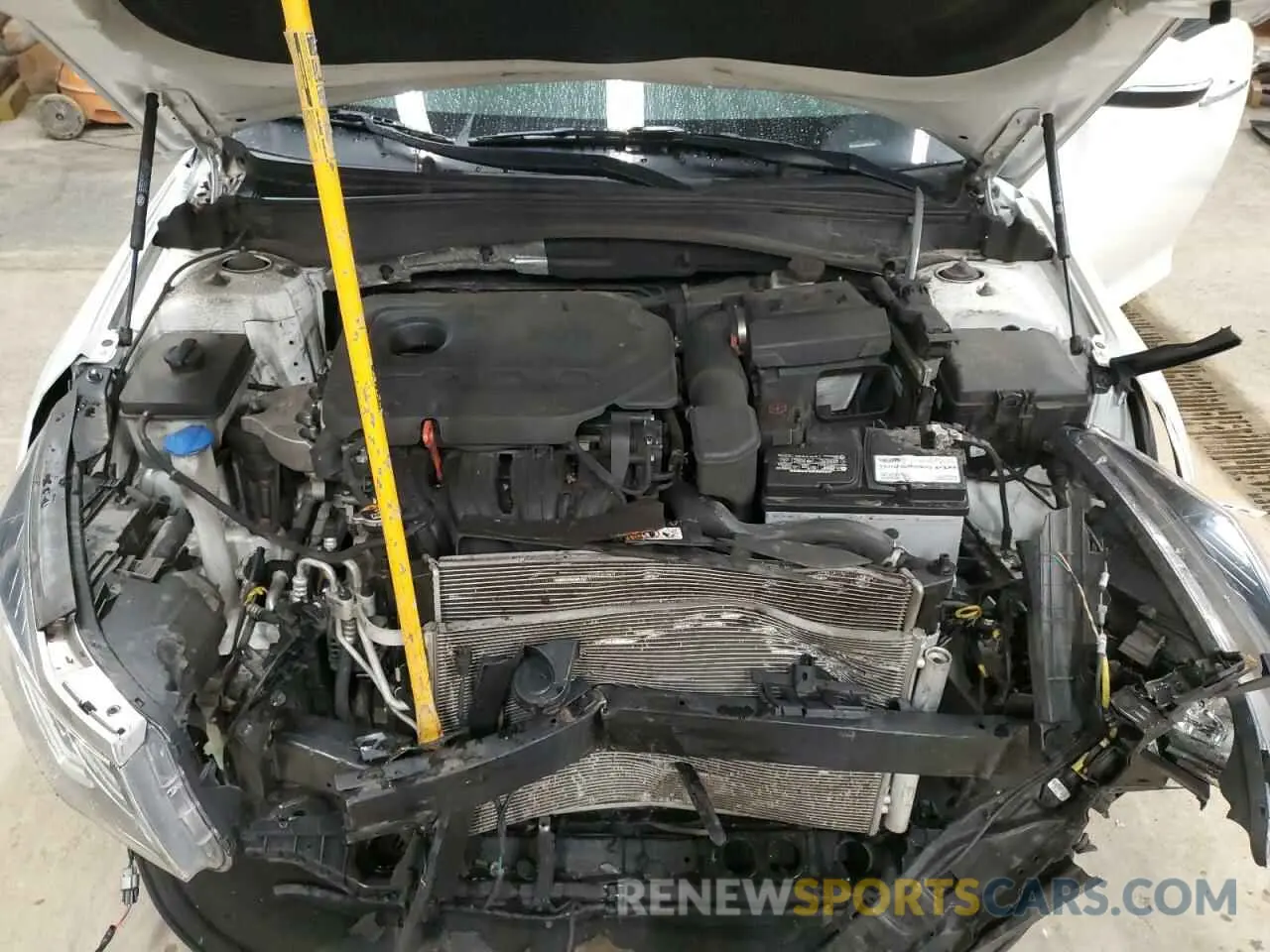 12 Photograph of a damaged car 5XXGT4L35KG370042 KIA OPTIMA 2019
