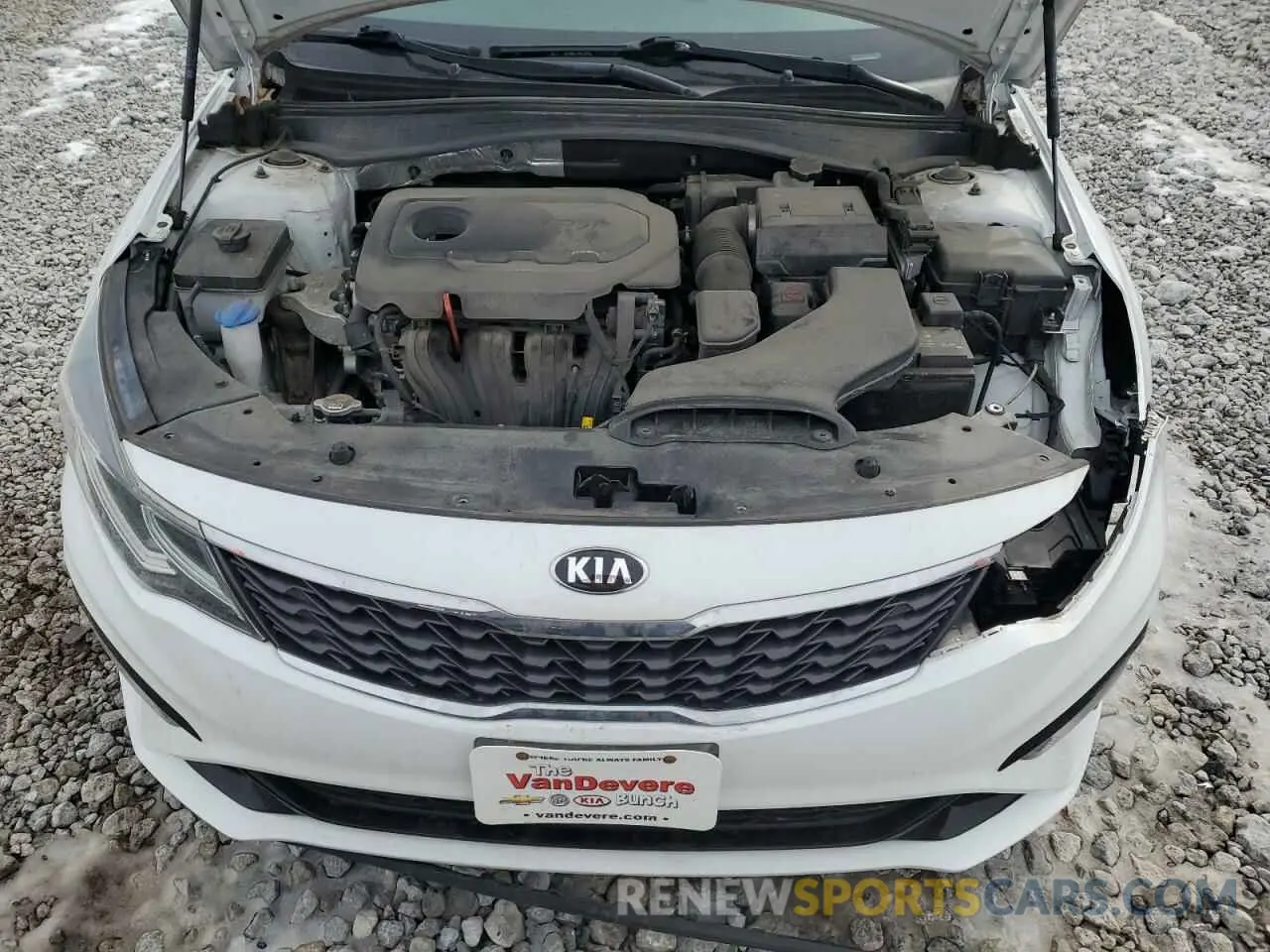 13 Photograph of a damaged car 5XXGT4L35KG370428 KIA OPTIMA 2019