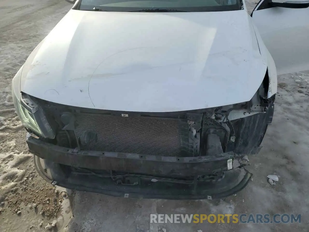 11 Photograph of a damaged car 5XXGT4L35KG371174 KIA OPTIMA 2019