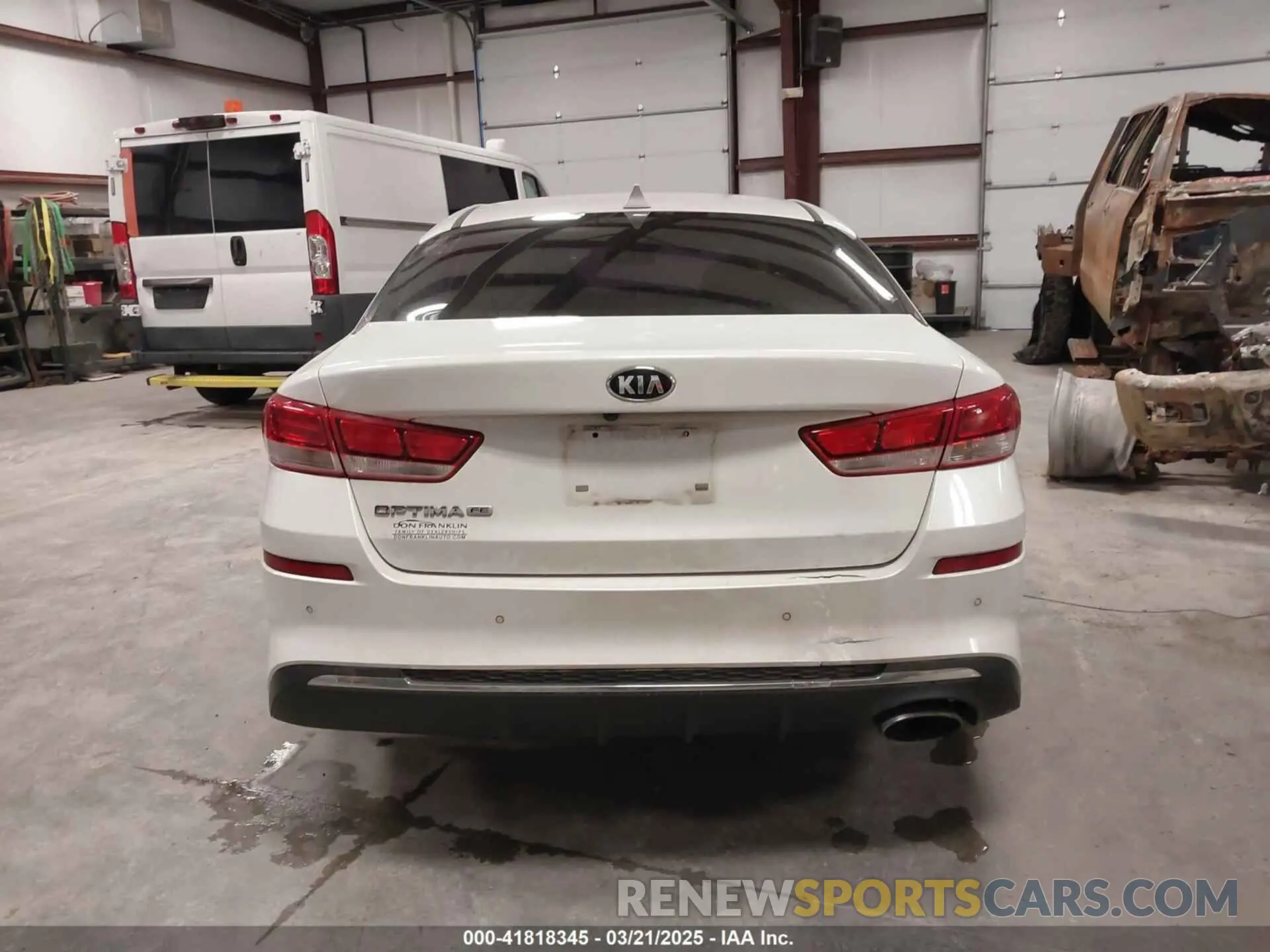 15 Фотография поврежденного автомобиля 5XXGT4L35KG375936 KIA OPTIMA 2019