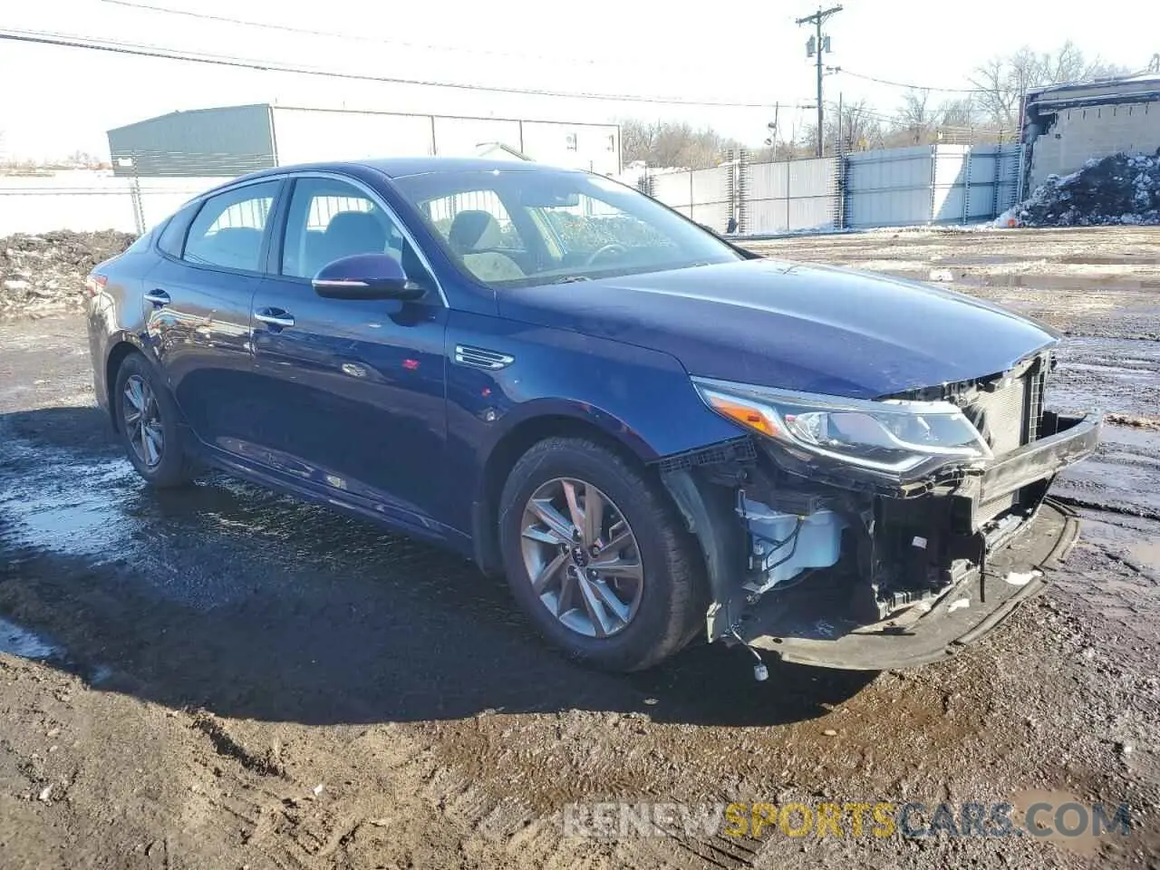 4 Photograph of a damaged car 5XXGT4L36KG315213 KIA OPTIMA 2019
