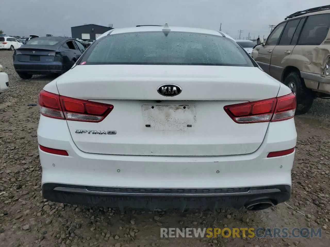 6 Photograph of a damaged car 5XXGT4L36KG318497 KIA OPTIMA 2019