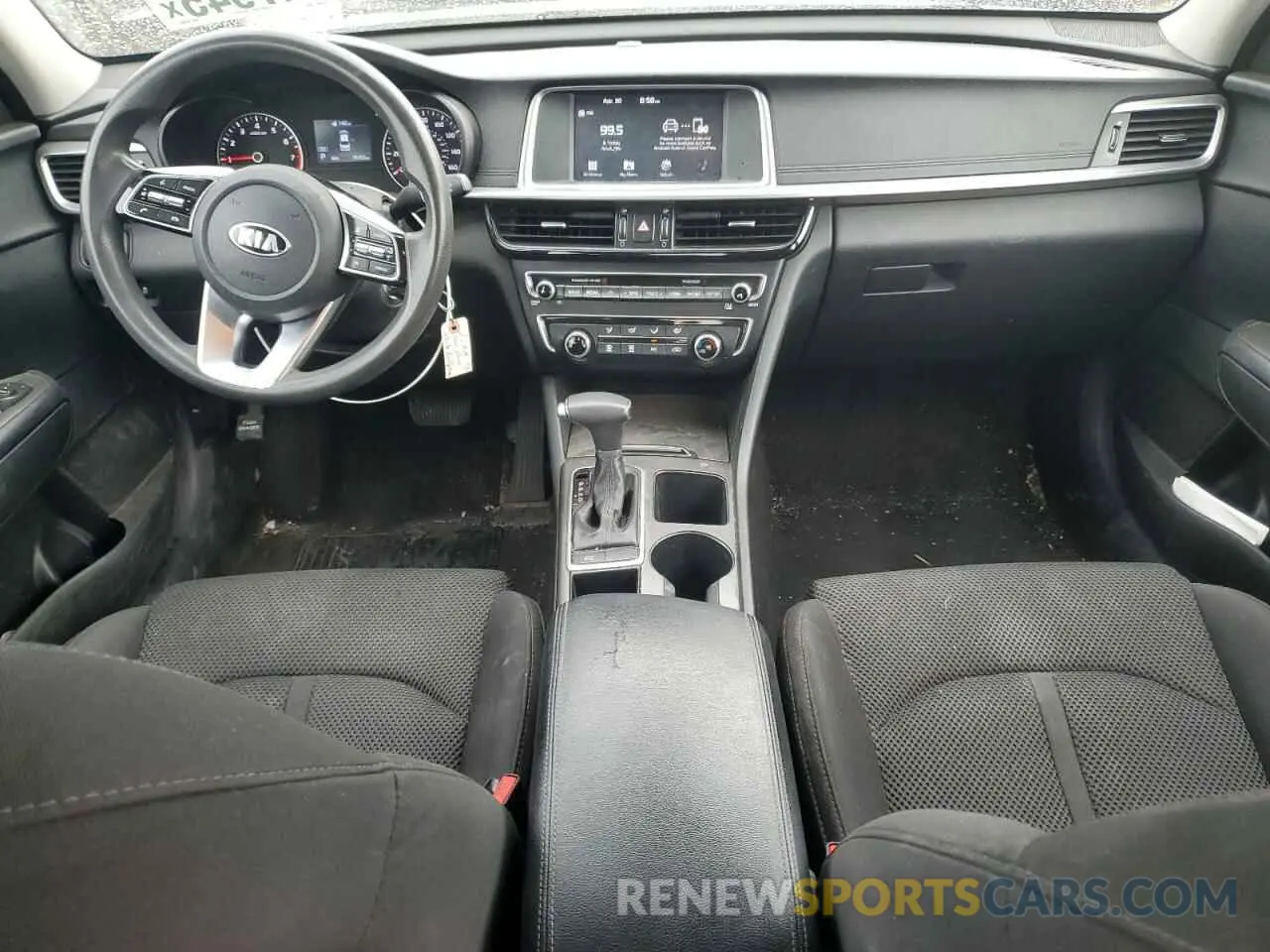 8 Photograph of a damaged car 5XXGT4L36KG318497 KIA OPTIMA 2019