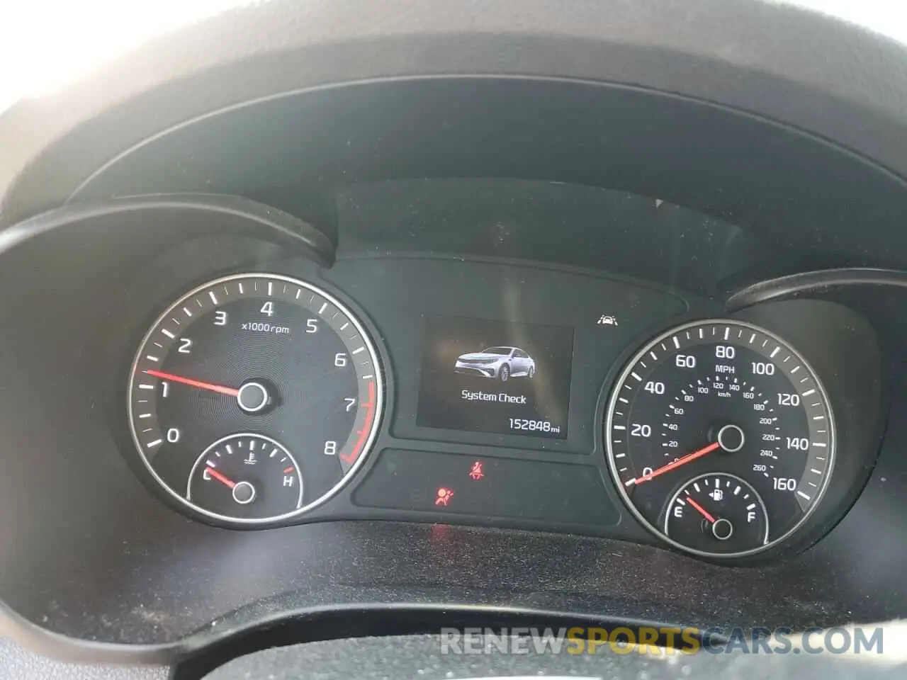 9 Фотография поврежденного автомобиля 5XXGT4L36KG336918 KIA OPTIMA 2019