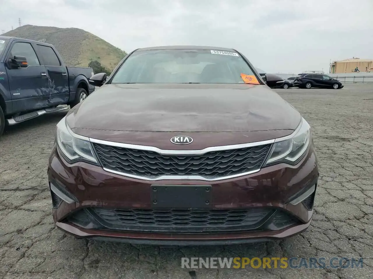 5 Photograph of a damaged car 5XXGT4L36KG367604 KIA OPTIMA 2019