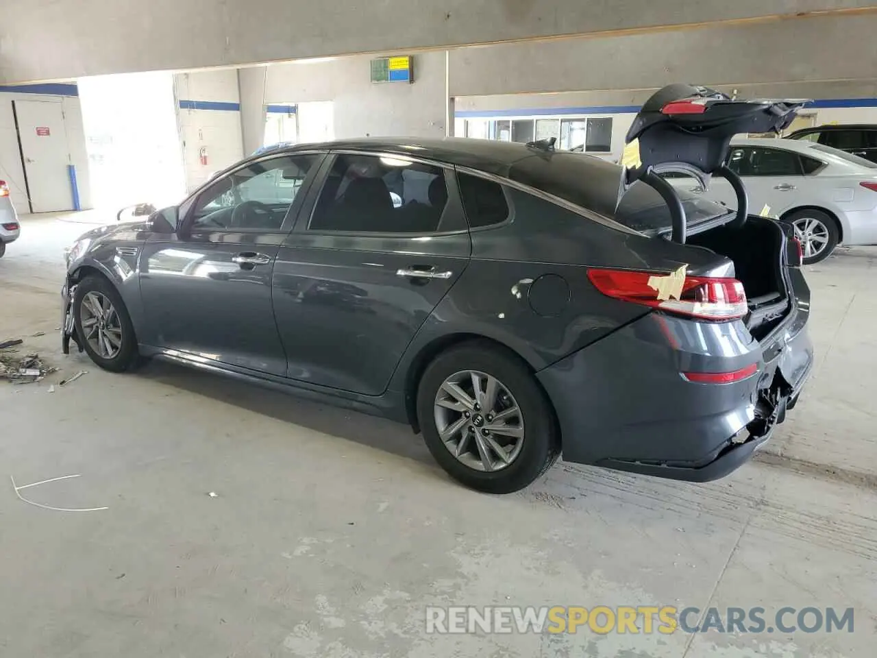 2 Фотография поврежденного автомобиля 5XXGT4L36KG379526 KIA OPTIMA 2019