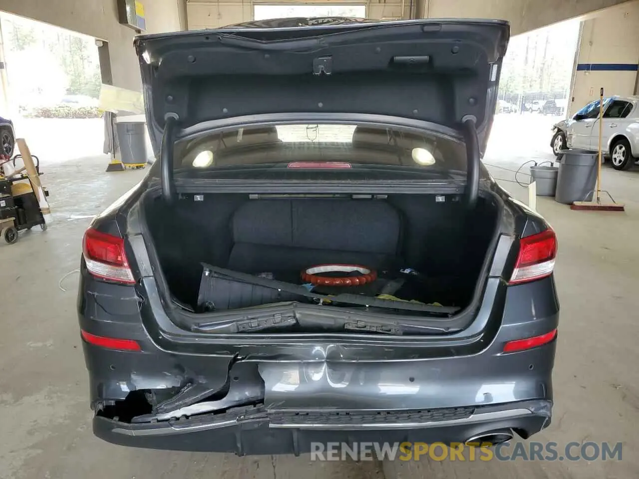 6 Фотография поврежденного автомобиля 5XXGT4L36KG379526 KIA OPTIMA 2019