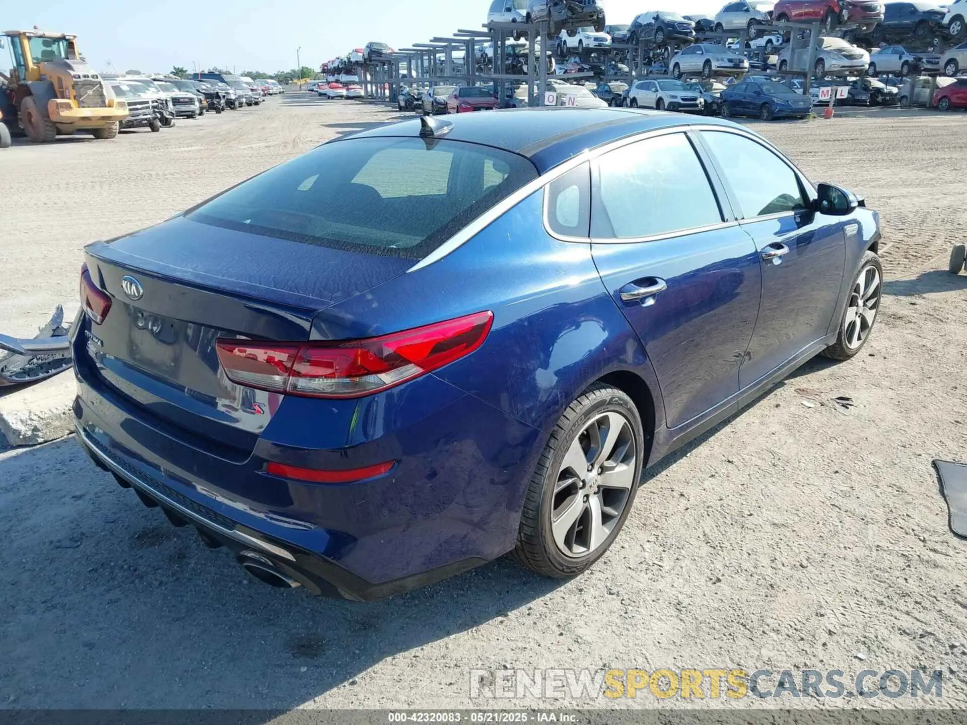 4 Фотография поврежденного автомобиля 5XXGT4L37KG289897 KIA OPTIMA 2019