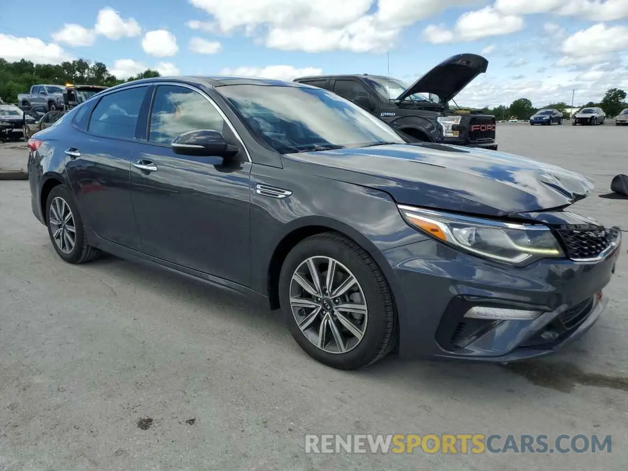 4 Photograph of a damaged car 5XXGT4L37KG309372 KIA OPTIMA 2019