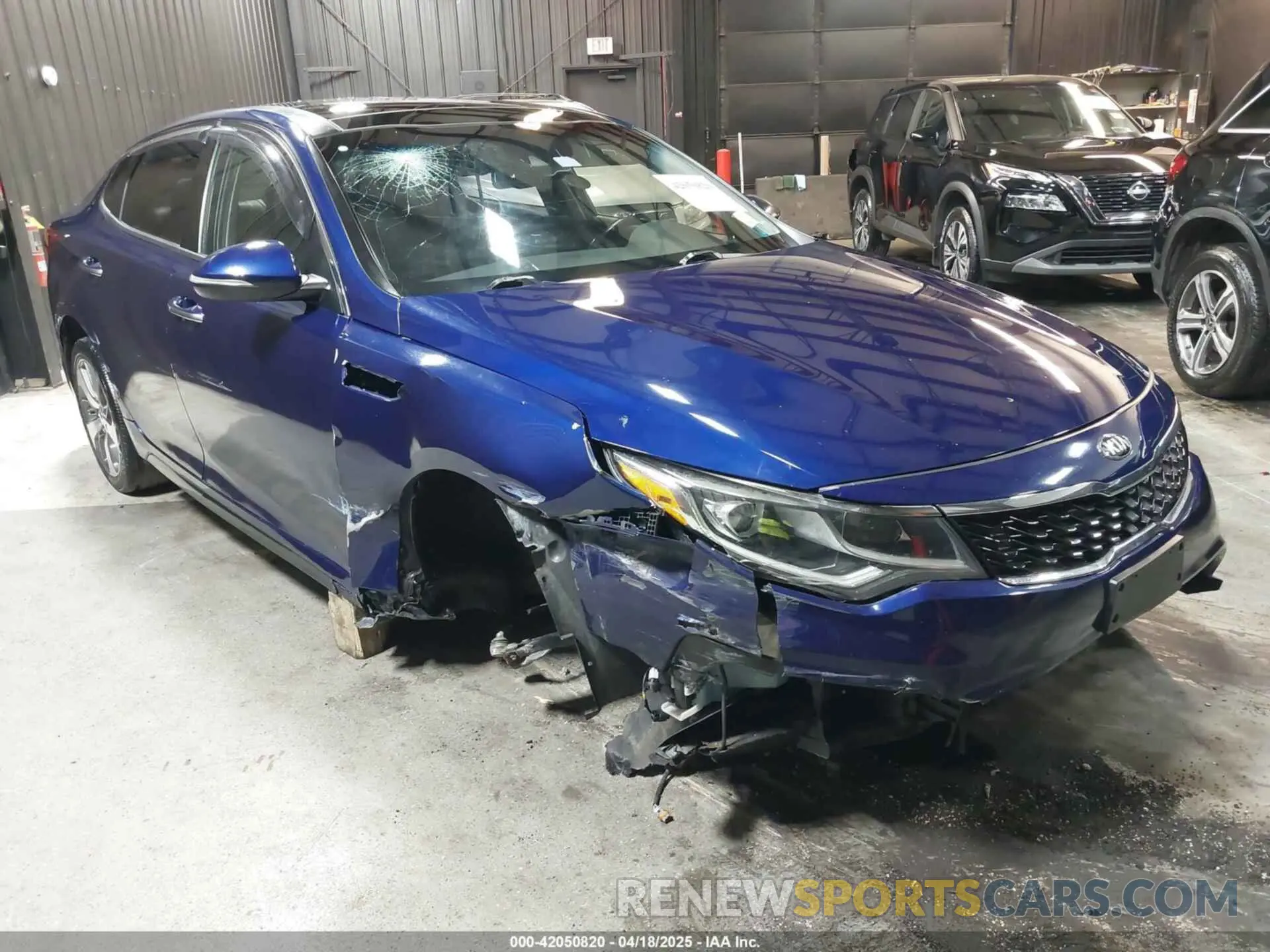 1 Фотография поврежденного автомобиля 5XXGT4L37KG315026 KIA OPTIMA 2019