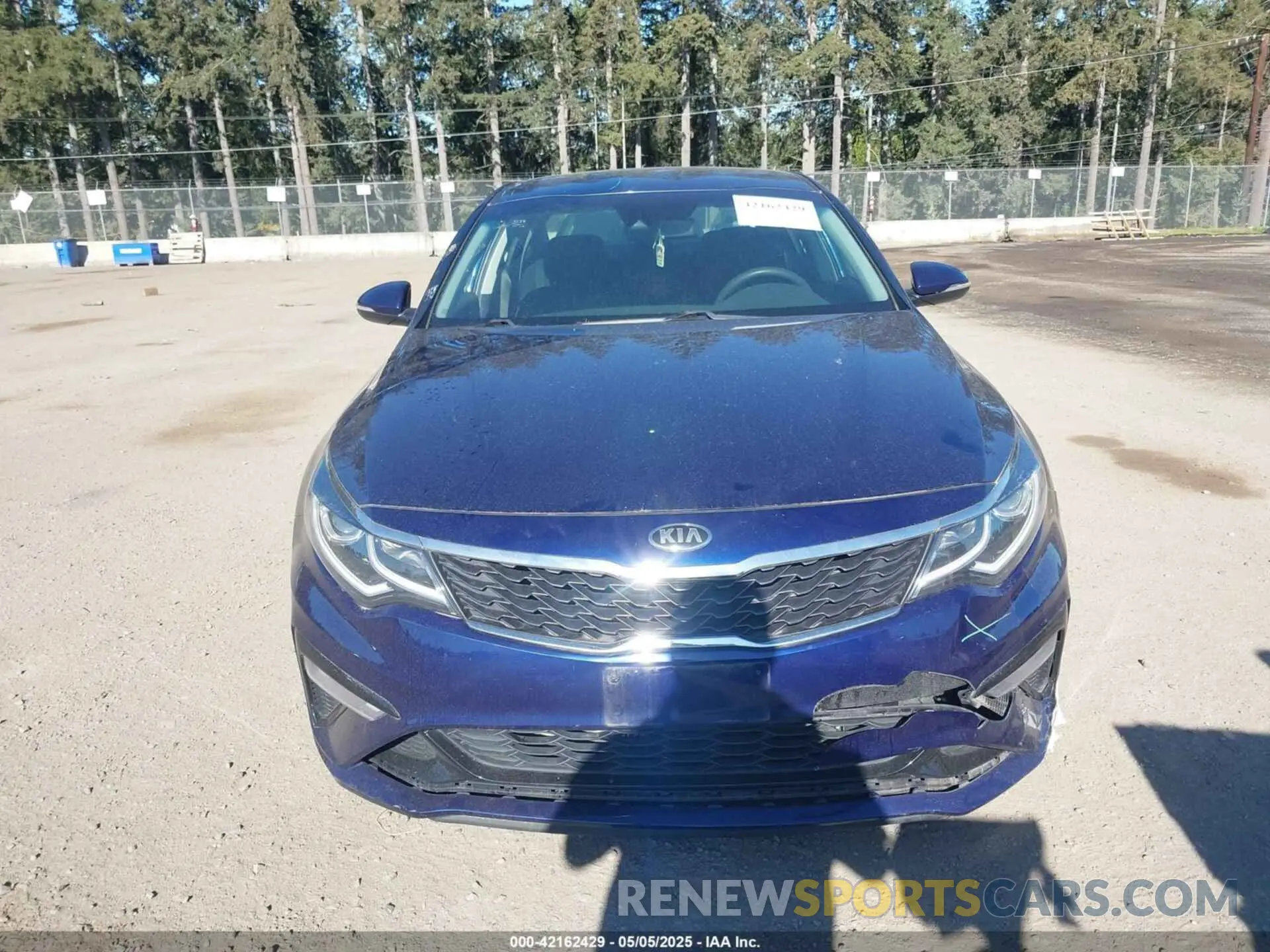 12 Photograph of a damaged car 5XXGT4L37KG321554 KIA OPTIMA 2019