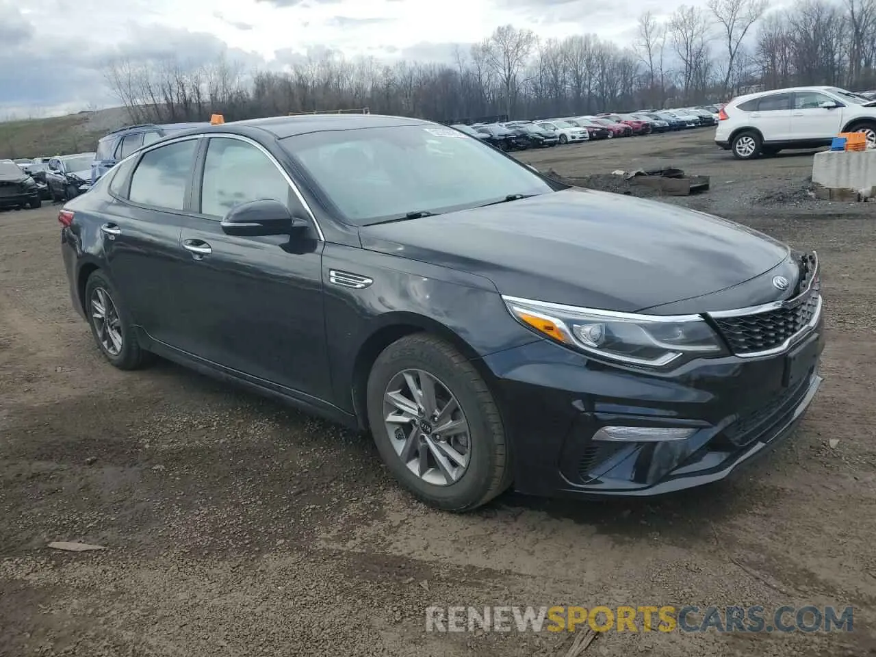 4 Photograph of a damaged car 5XXGT4L37KG345675 KIA OPTIMA 2019