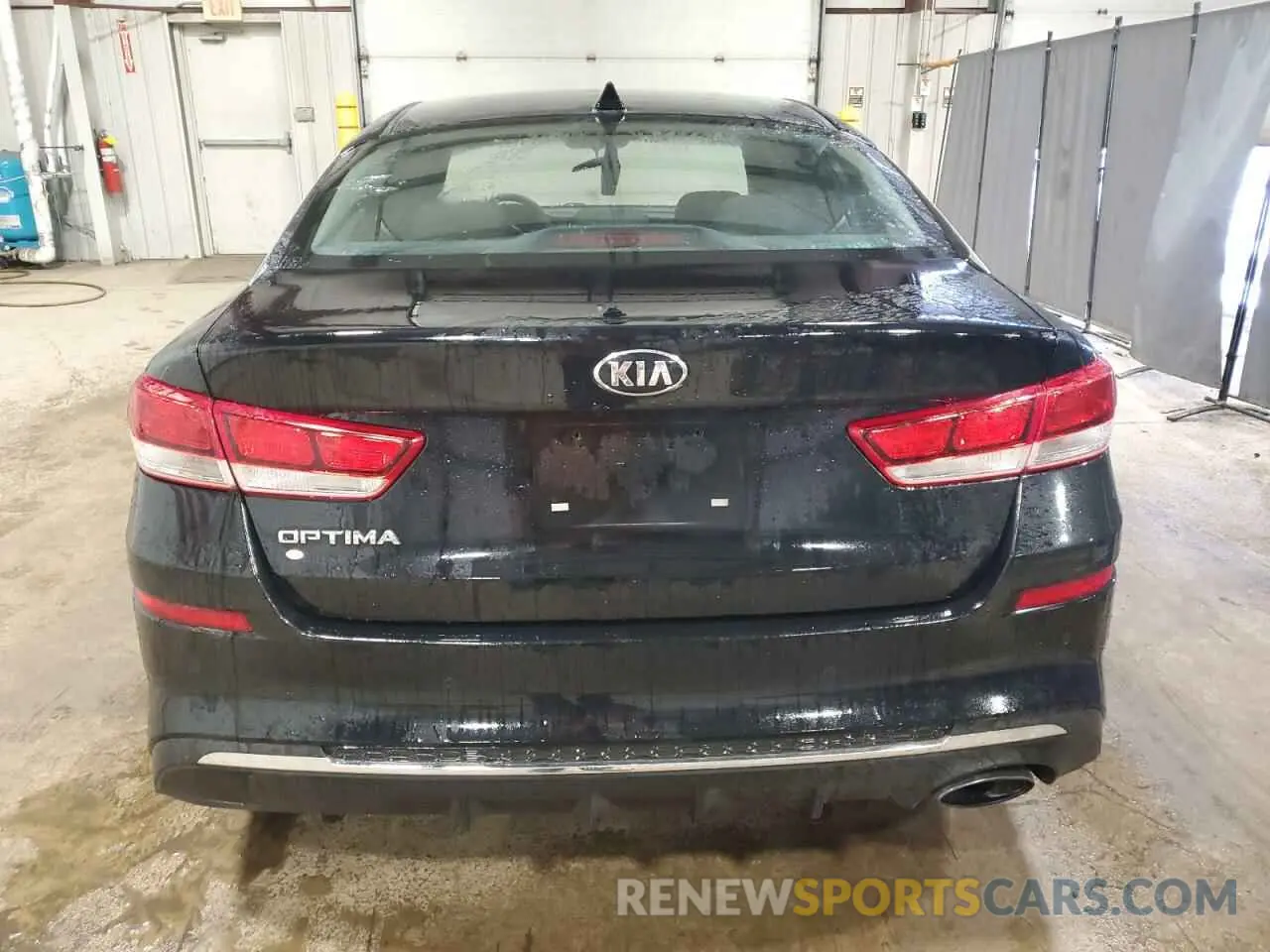 6 Photograph of a damaged car 5XXGT4L37KG346034 KIA OPTIMA 2019