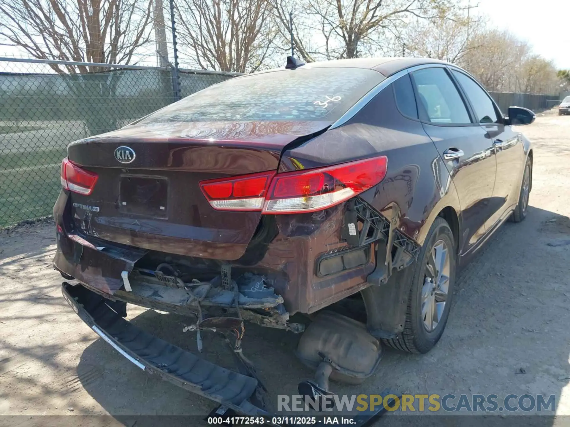 6 Photograph of a damaged car 5XXGT4L37KG347930 KIA OPTIMA 2019