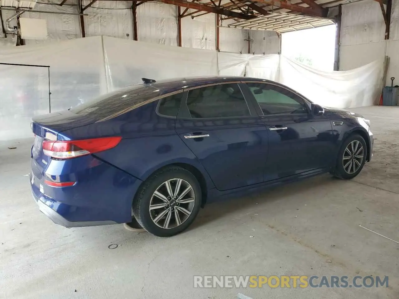 3 Photograph of a damaged car 5XXGT4L37KG352867 KIA OPTIMA 2019