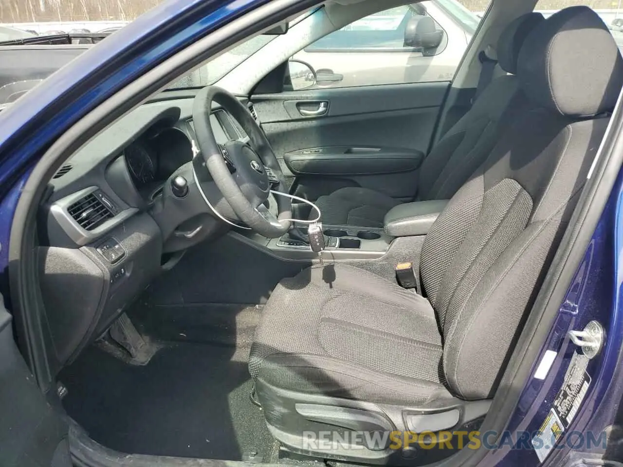 7 Photograph of a damaged car 5XXGT4L37KG359365 KIA OPTIMA 2019