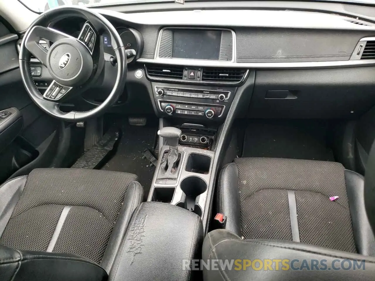 8 Фотография поврежденного автомобиля 5XXGT4L37KG377641 KIA OPTIMA 2019