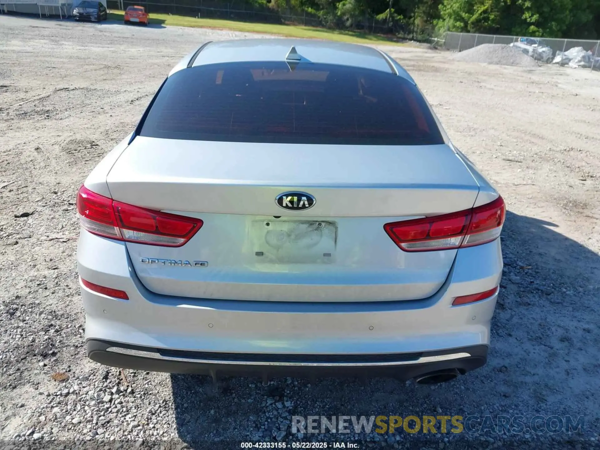 16 Фотография поврежденного автомобиля 5XXGT4L38KG320784 KIA OPTIMA 2019
