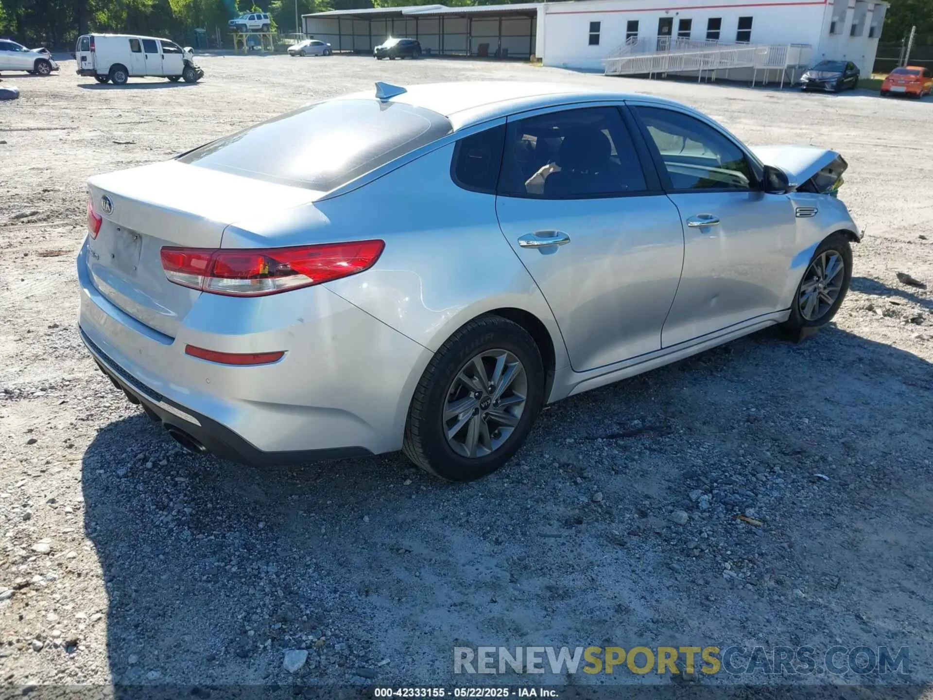 4 Фотография поврежденного автомобиля 5XXGT4L38KG320784 KIA OPTIMA 2019