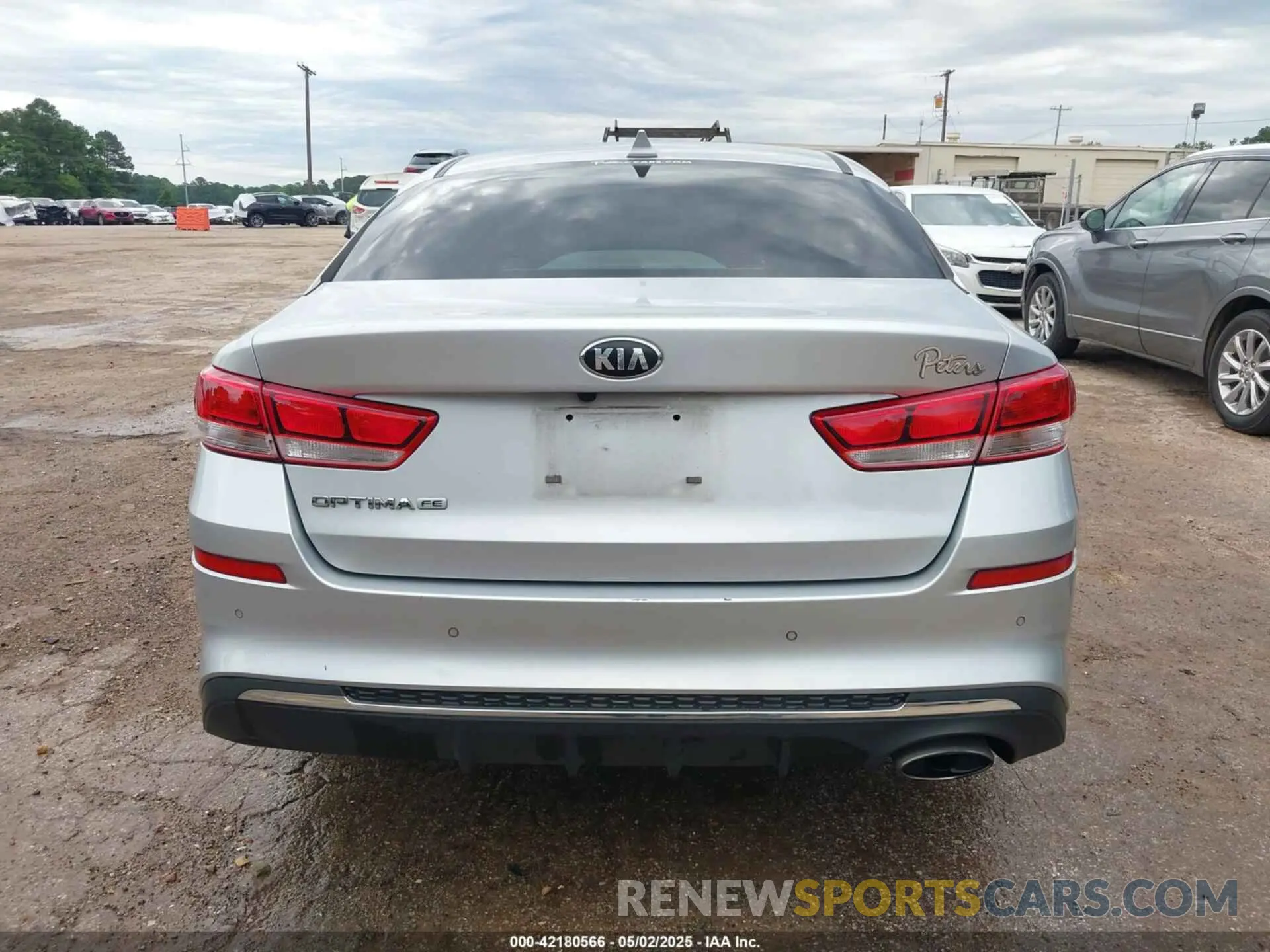 15 Photograph of a damaged car 5XXGT4L38KG342820 KIA OPTIMA 2019